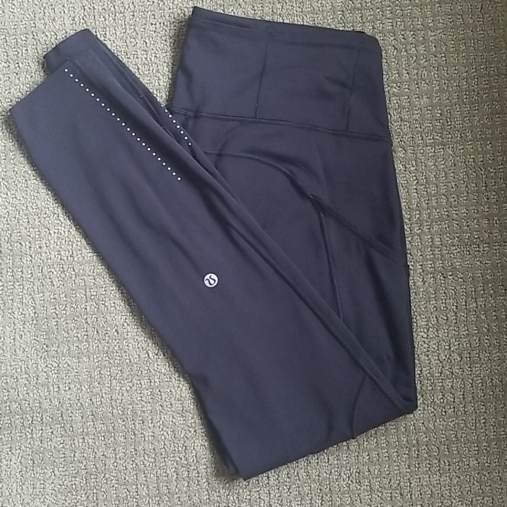 Lululemon black leggings